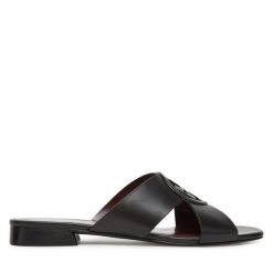 Klapki Tory Burch. Czarne klapki damskie Tory Burch, bez wzorów, bez obcasa, bez zapięcia. Za 949.99 zł.