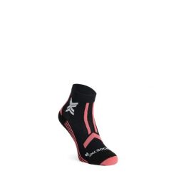 Skarpety do biegania damskie X-Socks Trail Run Discover Ankle. Czarne skarpetki damskie X Socks, bez wzorów. Za 94.99 zł.