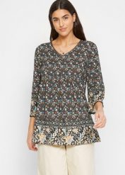 Tunika shirtowa ze zrównoważonej wiskozy. Czarne tuniki damskie bonprix, bez wzorów, z wiskozy, bez kołnierzyka, bez ramiączek. Za 109.99 zł.