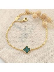 Miu Silver Pozłacana bransoletka z masą perłową rozmiar: onesize. Zielone bransoletki damskie Miu Silver, pozłacane. Za 69.99 zł.