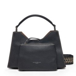 Torebka Gianni Chiarini. Czarne torebki klasyczne damskie Gianni Chiarini, bez dodatków. Za 799.99 zł.
