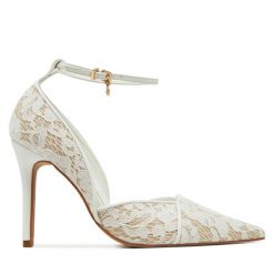 Szpilki DeeZee. Białe szpilki damskie DeeZee, bez wzorów, bez obcasa, na szpilce, bez zapięcia. Za 159.99 zł.