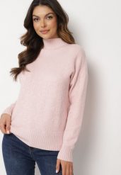 Różowy Sweter Golf z Ozdobnym Tłoczeniem Zakończony Ściągaczem Melodiea. Czerwone golfy damskie Born2be, bez wzorów, bez ramiączek. Za 89.99 zł.
