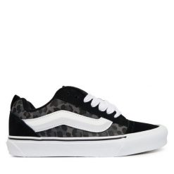 Tenisówki Vans. Czarne trampki damskie Vans, bez wzorów, bez zapięcia. Za 429.99 zł.