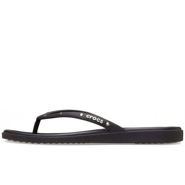 Klapki Crocs Miami Studded Flip W Damskie. Czarne klapki damskie Crocs, bez wzorów, z materiału, bez obcasa, na koturnie, bez zapięcia. Za 280.99 zł.