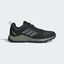 Buty Tracerocker 2.0 Trail Running. Czarne obuwie sportowe damskie Adidas, z materiału, bez zapięcia, do biegania. Za 399.00 zł.