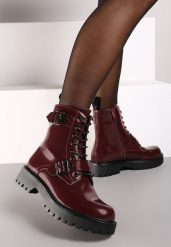 Bordowe Botki Workery Ozdobione Paskami ze Sprzączkami Merivienes. Czerwone botki damskie Born2be, na zimę, eleganckie, bez obcasa, na płaskiej podeszwie, bez zapięcia. Za 159.99 zł.