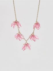 Naszyjnik z zawieszkami - różowy. Czerwone naszyjniki damskie Reserved. Za 89.99 zł.