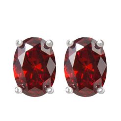 GRAPA 6 Srebrne kolczyki granat owal ca. 1 ct. Szare kolczyki damskie Braccatta, z granatem, srebrne, na sztyftcie. Za 125.00 zł.