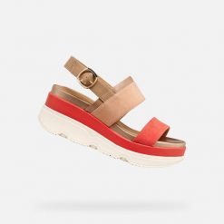 Sandały GEOX D GARDENIA Pomarańczowy. Brązowe sandały damskie Geox, bez wzorów, ze skóry, bez obcasa, bez zapięcia. Za 353.99 zł.