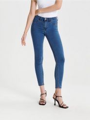 Jeansy skinny mid waist - niebieski. Niebieskie jeansy damskie Sinsay. Za 33.99 zł.