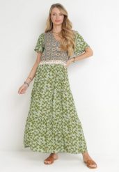 Ciemnozielona Rozkloszowana Sukienka Maxi Stemone. Zielone sukienki damskie Born2be, bez wzorów, bez ramiączek. Za 99.99 zł.