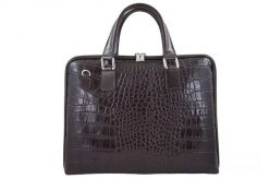 Torba na laptopa skórzana BARBERINI'S 118/1-11 c. brązowa. Brązowe torby na laptopa Barberinis, bez wzorów, ze skóry, z tłoczeniem. Za 359.99 zł.