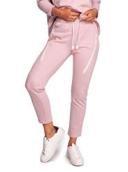 Be Wear Spodnie dresowe w kolorze jasnoróżowym rozmiar: M. Różowe spodnie dresowe damskie Be Wear, m, bez wzorów, z dresówki. Za 135.81 zł.