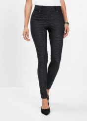 Jegginsy w panterkę. Szare jeansy damskie bonprix. Za 124.99 zł.