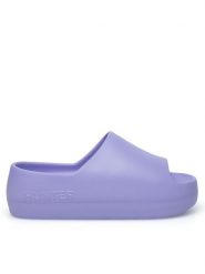 Hunter Klapki S55796-I Fioletowy. Fioletowe klapki damskie Hunter, bez wzorów, z syntetyku, bez obcasa, bez zapięcia. Za 79.99 zł.