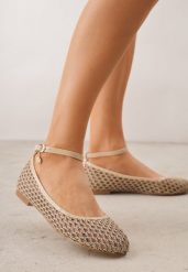 Ciemnobeżowe Siateczkowe Balerinki z Wkładką ze Skóry Naturalnej Ozdobione Aplikacją Adriarissa. Brązowe balerinki damskie Born2be, z aplikacjami, ze skóry. Za 69.99 zł.