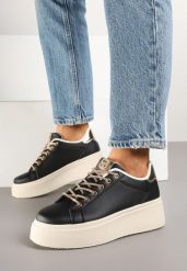 Czarne Sneakersy na Platformie z Siateczką i Cyrkoniowym Sznurowaniem Warelna. Czarne obuwie sportowe damskie Renee, bez zapięcia. Za 89.99 zł.