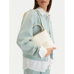 Torebka Nine West. Białe torebki klasyczne damskie Nine West, bez dodatków. Za 179.99 zł.