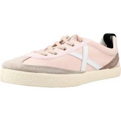 Buty MUNICH 8161072m Rose. Czerwone obuwie trekkingowe damskie munich, ze skóry, bez zapięcia. Za 289.99 zł.