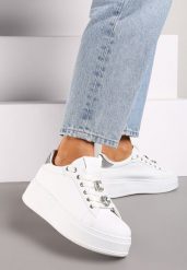 Biało-Srebrne Sneakersy na Platformie z Ozdobnymi Aplikacjami na Sznurówkach Altheati. Białe obuwie sportowe damskie Born2be, z jeansu, bez zapięcia. Za 99.99 zł.