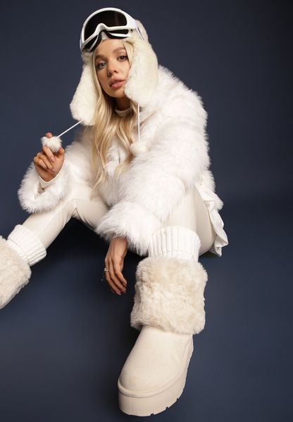 Beżowe Śniegowce na Grubej Podeszwie Ozdobione Futerkiem Naolani. Brązowe śniegowce damskie Renee. Za 79.99 zł.