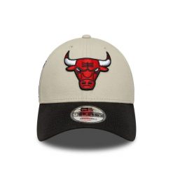 Czapka baseballowa 9forty Chicago Bulls. Brązowe czapki z daszkiem damskie New Era, z aplikacjami, z bawełny. Za 156.00 zł.