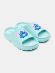 Klapki z gumową aplikacją Stitch - zielony. Zielone klapki damskie Sinsay, z aplikacjami, z gumy, bez obcasa, bez zapięcia. Za 39.99 zł.