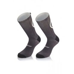 Skarpetki Mb Wear Smile Emotions H20. Czarne skarpetki damskie MB WEAR, bez wzorów. Za 86.35 zł.