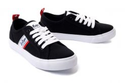 LEE COOPER LCW-22-31-0832L black, tenisówki damskie. Czarne trampki damskie Lee Cooper, bez wzorów, bez zapięcia. Za 77.94 zł.