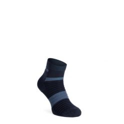 Skarpety do biegania Inov-8 Active Mid Sock. Niebieskie skarpetki damskie Inov-8, bez wzorów. Za 50.99 zł.