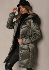 Ciemnozielona Prosta Kurtka z Pikowanym Przeszyciem i Kapturem z Odpinanym Futrzanym Zdobieniem Inorelle. Zielone kurtki damskie Renee, l, z aplikacjami, z futra. Za 259.99 zł.