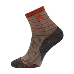 Skarpety Merino Alpinus Kuldiga. Brązowe skarpetki damskie Alpinus, bez wzorów, z wełny. Za 49.99 zł.