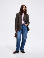 Jeansy straight z wiązanym paskiem - indigo jeans. Niebieskie jeansy damskie Reserved. Za 139.99 zł.
