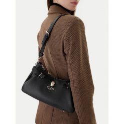 Torebka Guess. Czarne torebki klasyczne damskie Guess, bez dodatków. Za 350.99 zł.
