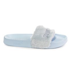 Fenty x Puma, niebieskie klapki flatform z tłoczonym logo. Brązowe klapki damskie 187, bez wzorów, z materiału, bez obcasa, bez zapięcia. Za 288.99 zł.