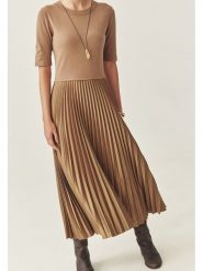 TATUUM Sukienka w kolorze jasnobrązowym rozmiar: 40. Brązowe sukienki damskie TATUUM, bez wzorów, bez ramiączek. Za 235.50 zł.