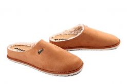Inblu CS-34 021 camel, klapki damskie. Brązowe klapki damskie Inblu, bez wzorów, bez obcasa, bez zapięcia. Za 109.90 zł.