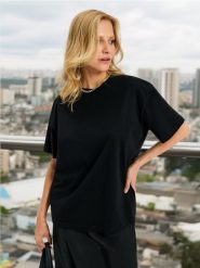 Koszulka - czarny. Czarne koszulki damskie Sinsay, l, bez wzorów, z bawełny, bez kołnierzyka, bez ramiączek. Za 19.99 zł.