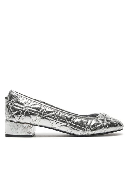 Steve Madden Półbuty Cherish-Q SM11003516 Srebrny. Szare półbuty damskie Steve Madden, bez wzorów, ze skóry, bez obcasa, na płaskiej podeszwie, bez zapięcia. Za 259.99 zł.