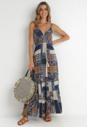 Granatowa Sukienka Hickey. Niebieskie sukienki damskie Born2be, z aplikacjami, boho, bez ramiączek. Za 149.99 zł.