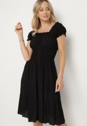 Czarna Bawełniana Rozkloszowana Sukienka z Guzikami i Bufiastymi Rękawami Annivi. Czarne sukienki damskie Born2be, bez wzorów, z bawełny, eleganckie, bez ramiączek. Za 69.99 zł.
