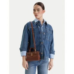 Torebka Tommy Hilfiger. Czarne torebki klasyczne damskie Tommy Hilfiger, bez dodatków. Za 699.99 zł.