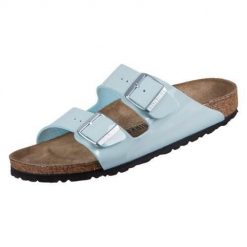 Klapki damskie Birkenstock Arizona Surf. Zielone klapki damskie Birkenstock, bez wzorów, z materiału, bez obcasa, bez zapięcia. Za 628.00 zł.