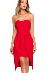 Sukienka koktajlowa ołówkowa asymetryczna dołem gorsetowa czerwona. Czerwone sukienki damskie Sukienki.shop, bez wzorów, wizytowe, bez ramiączek. Za 319.00 zł.