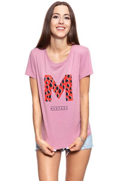 MUSTANG T SHIRT DAMSKI Alina C Print Lilas 1009028 8148. Czerwone t-shirty damskie Mustang, s, bez wzorów, bez kołnierzyka. W wyprzedaży za 39.99 zł.