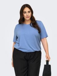 ONLY Carmakoma Koszulka w kolorze niebieskim rozmiar: XL-54. Niebieskie bluzki damskie Only Carmakoma, xl, bez wzorów, bez kołnierzyka, bez ramiączek. Za 44.19 zł.