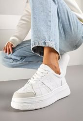 Białe Sneakersy Vices na Grubej Podeszwie Ozdobione Gwiazdką Fenalia. Białe obuwie sportowe damskie Born2be, z jeansu, bez zapięcia. Za 109.99 zł.