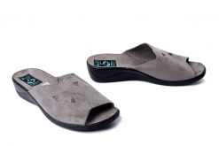 ADANEX 27341 SIK9NN szary, kapcie damskie. Szare kapcie damskie Adanex. Za 83.99 zł.