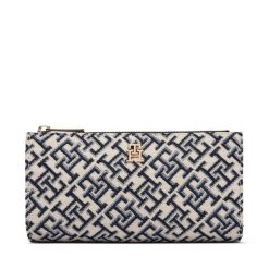 Portfel Tommy Hilfiger. Niebieskie portfele damskie Tommy Hilfiger, bez wzorów. Za 289.99 zł.